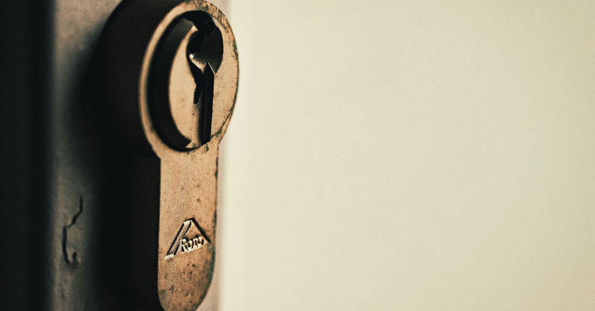 How Fast Can a Locksmith Actually Arrive in Woodland Hills? — Woodland Hills Locksmith