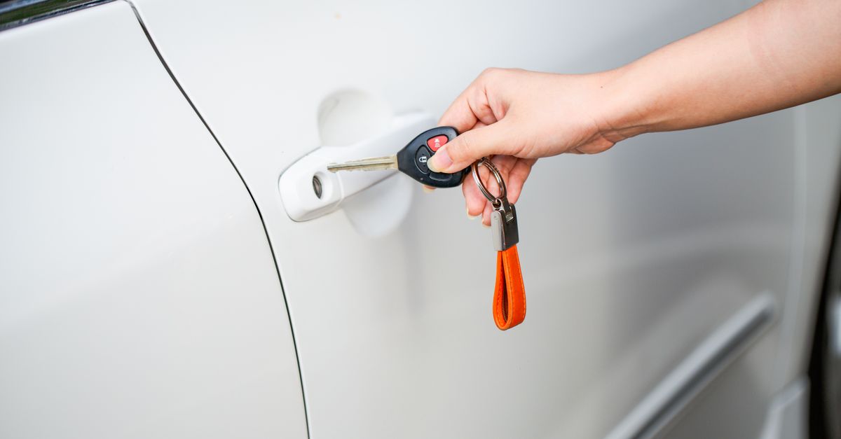 key maker professional — Woodland Hills Locksmith