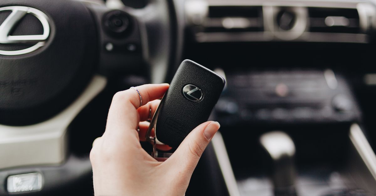 On-Site Key Fob Programming for Every Make and Model — Woodland Hills Locksmith