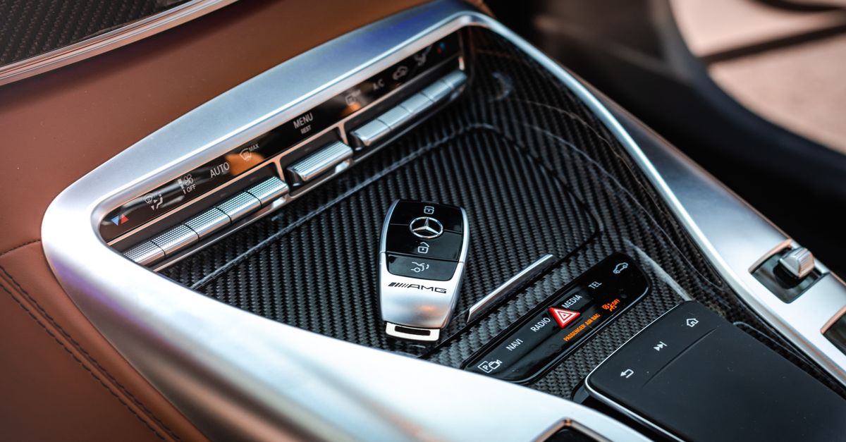 Factors That Determine Your Key Fob Programming Quote — No Hidden Fees — Woodland Hills Locksmith