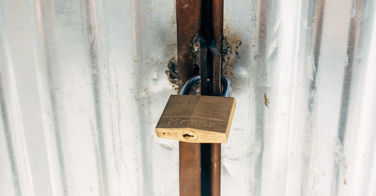 What a Professional House Lockout Service Actually Does Differently — Woodland Hills Locksmith